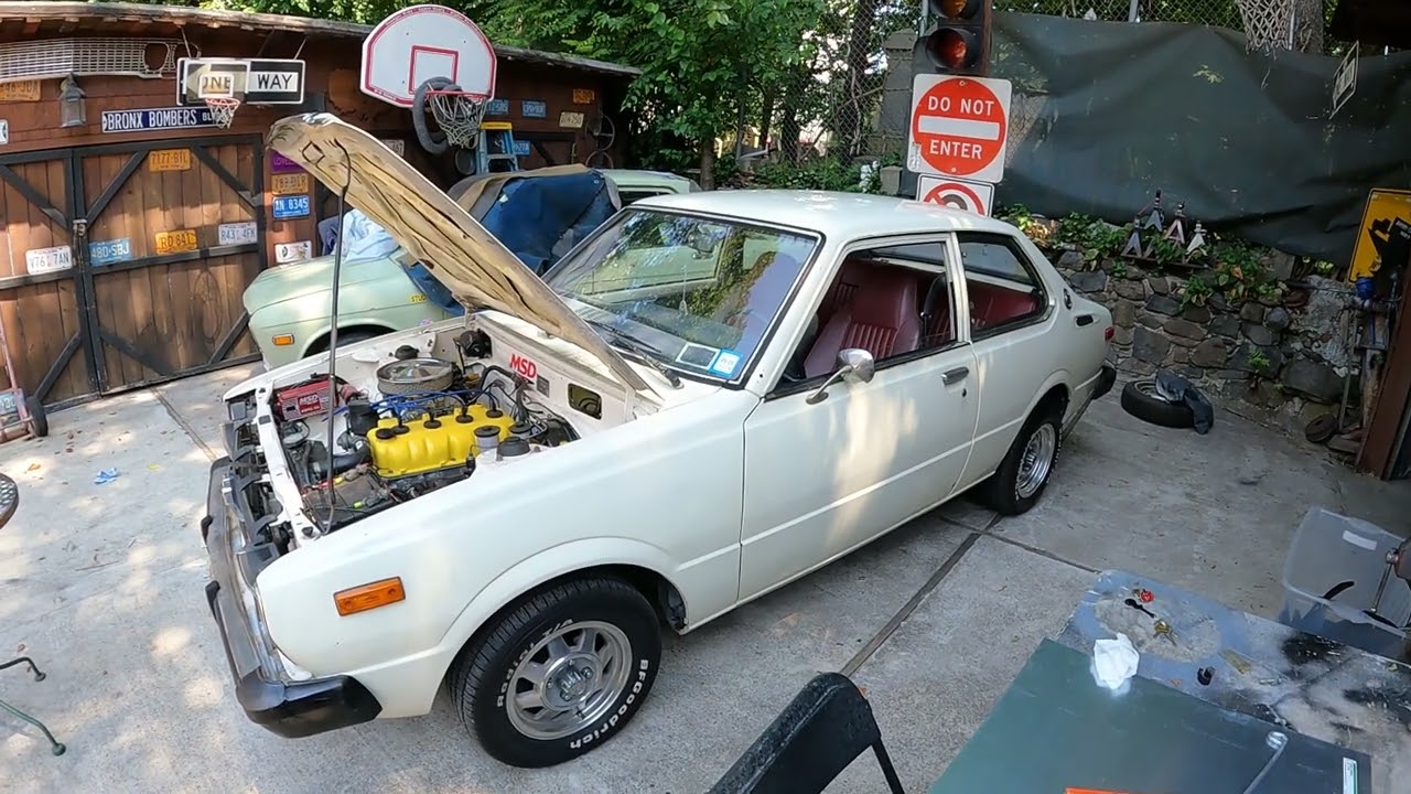 Toyota Corolla 1979 года, которую мы купили #автомобиль #тойота #corolla #классическиеавтомобили