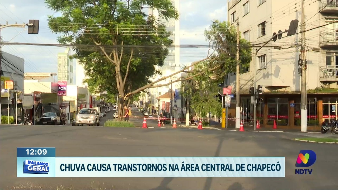 Chuva intensa traz danos e mobiliza equipes no Oeste