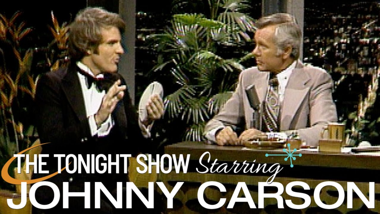 Стив Мартин показывает карточные фокусы и комедийный номер для собак | Carson Tonight Show