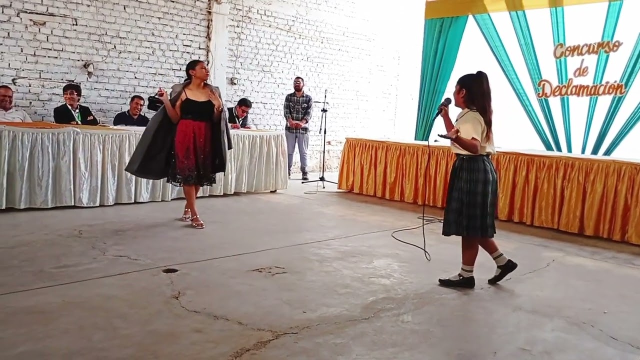 Cómo has cambiado pelona/ declamado por estudiante Madeleine