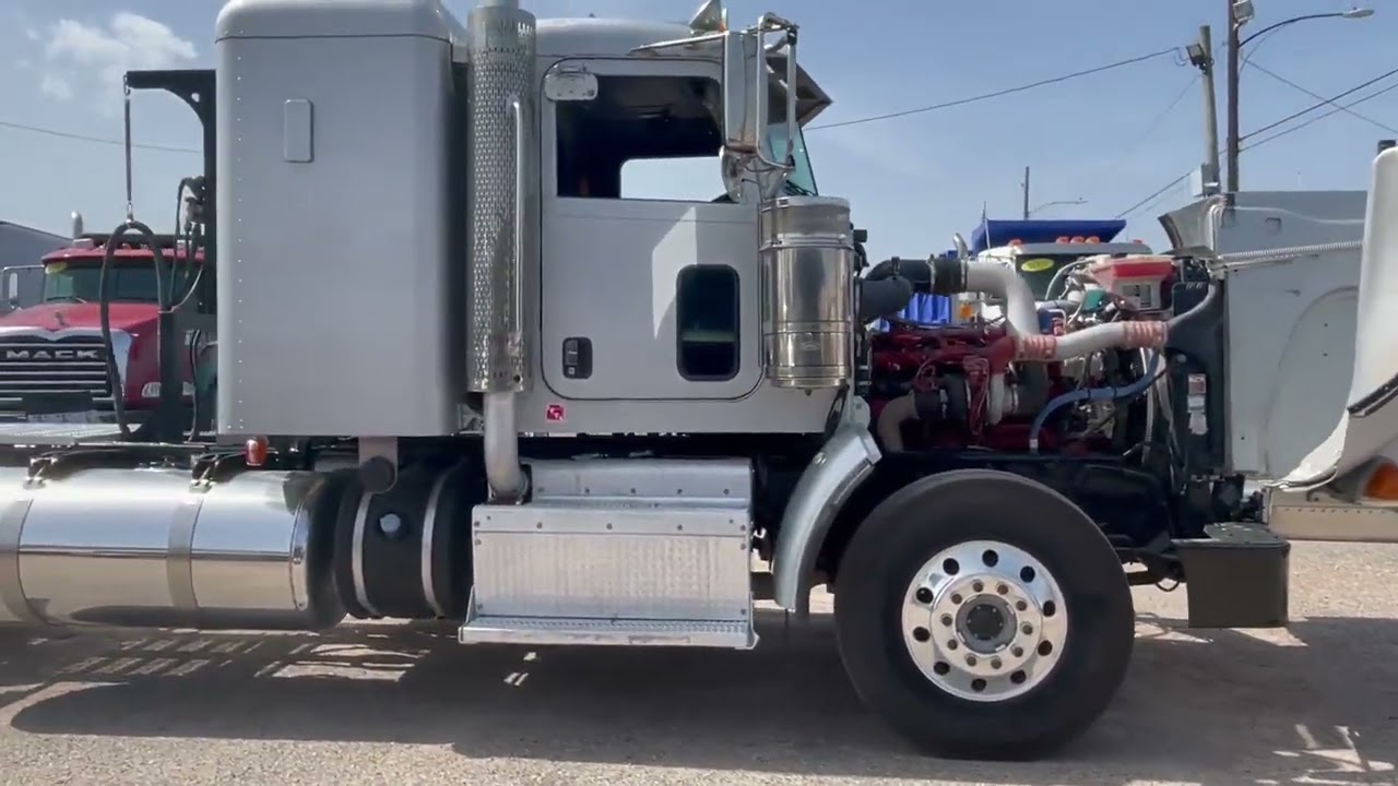 2015 PETERBILT 367 For Sale