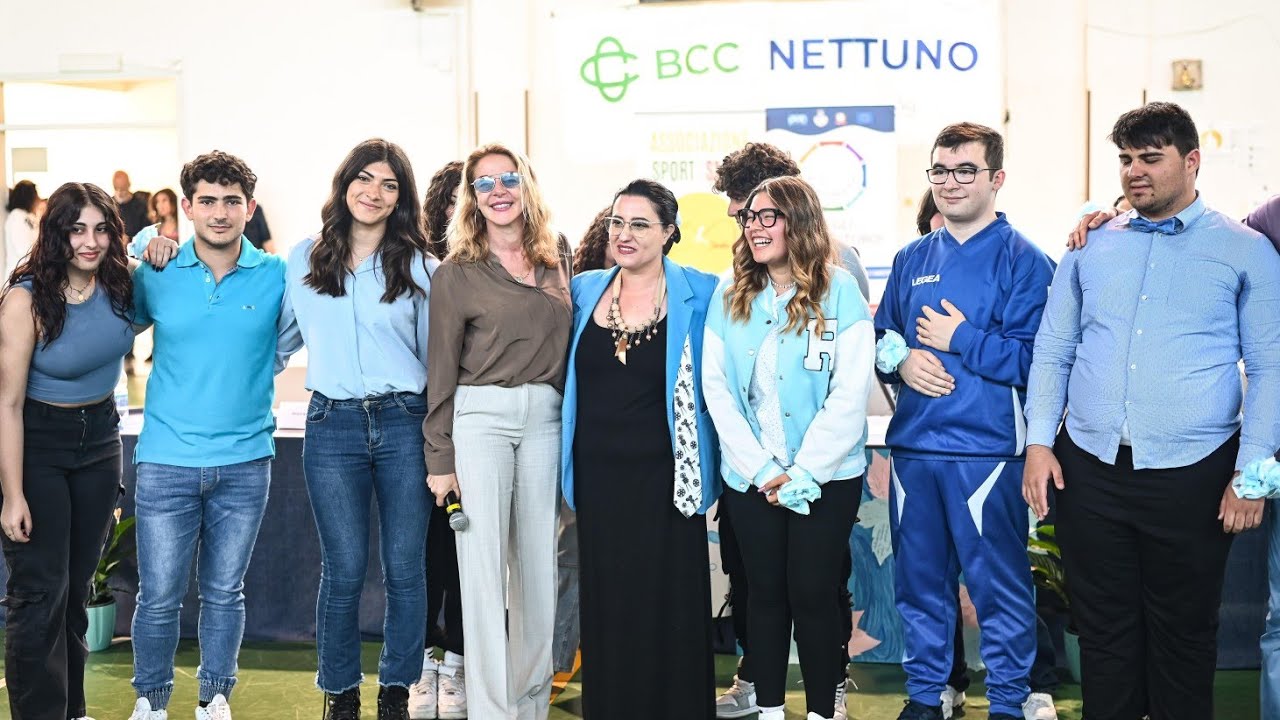 INSIEME CONTRO IL BULLISMO - Io Non Sto Zitto/a