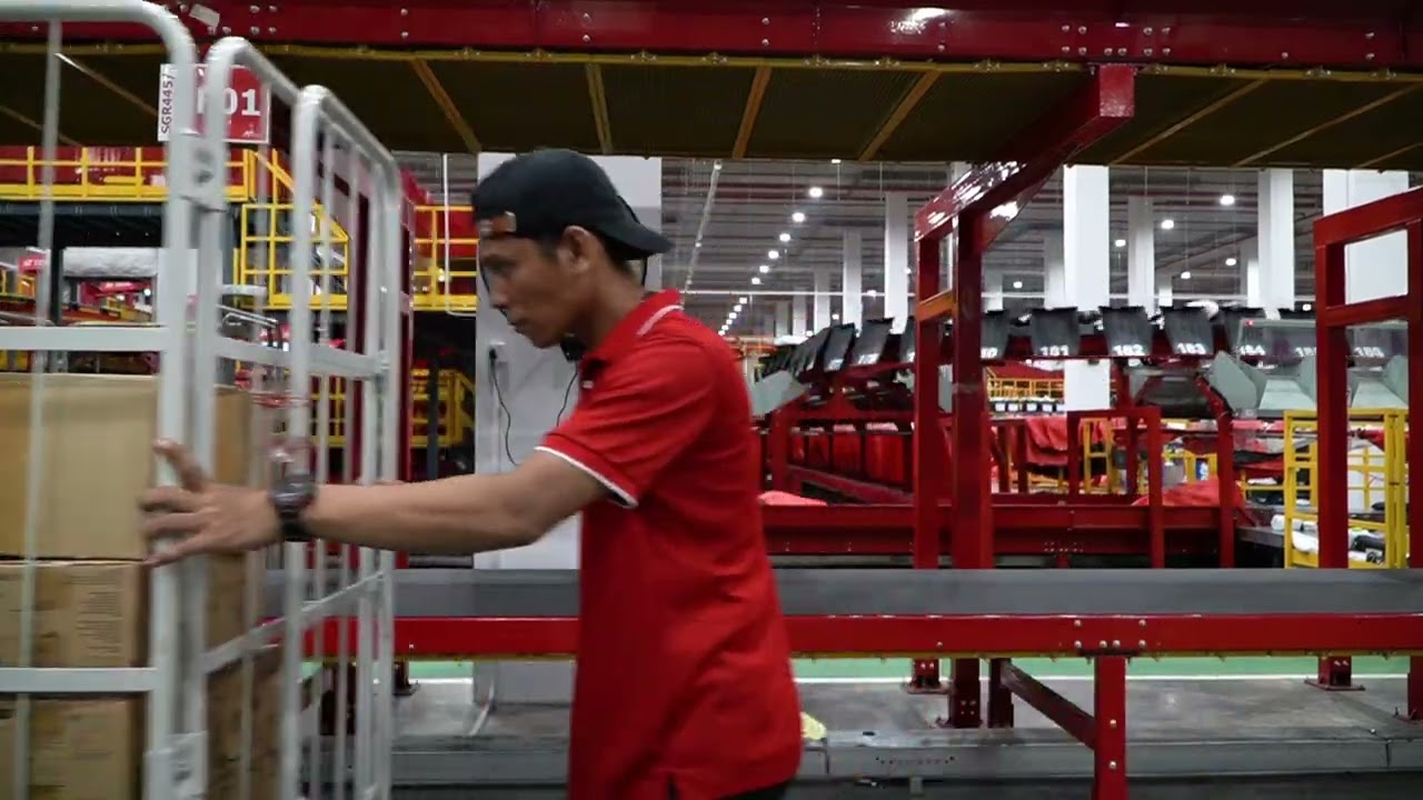 Introducing J&T Super, designed to meet growing demands for speed, care, and assurance in logistics⚡