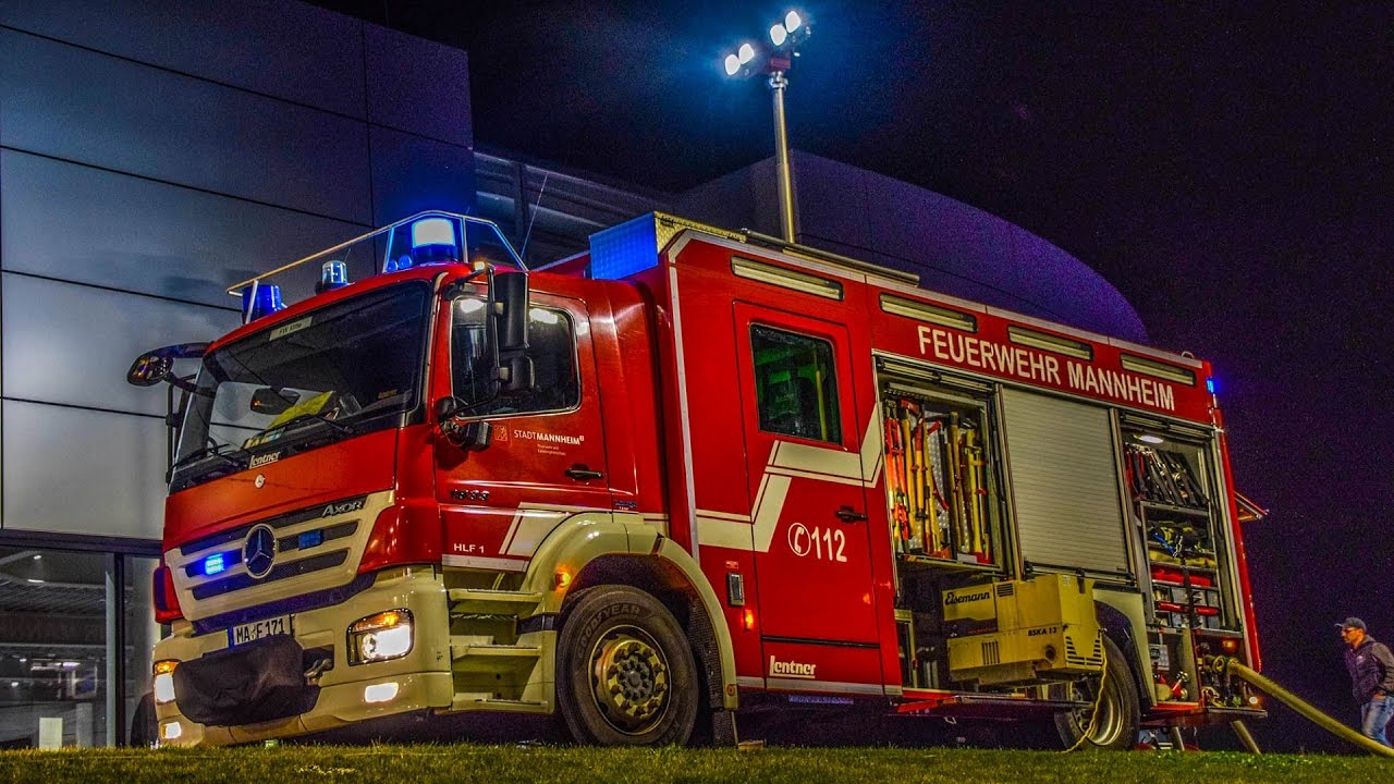 [FEUER IM PORSCHE-ZENTRUM] MILLIONENSCHADEN: 8 LUXUS-SPORTWAGEN VERBRANNT | Feuerwehr Mannheim