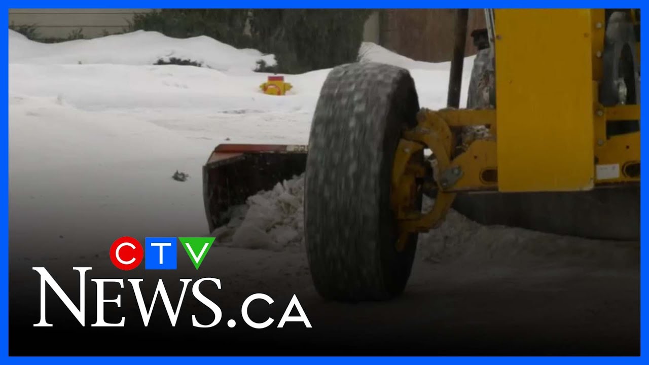 Saskatoon looks to tighten rules for its snow removal contractors