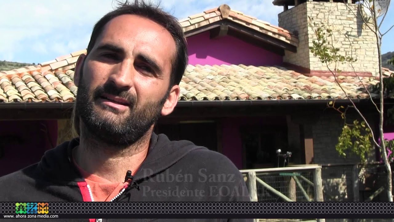 Rubén Sanz y sus animales Larraga
