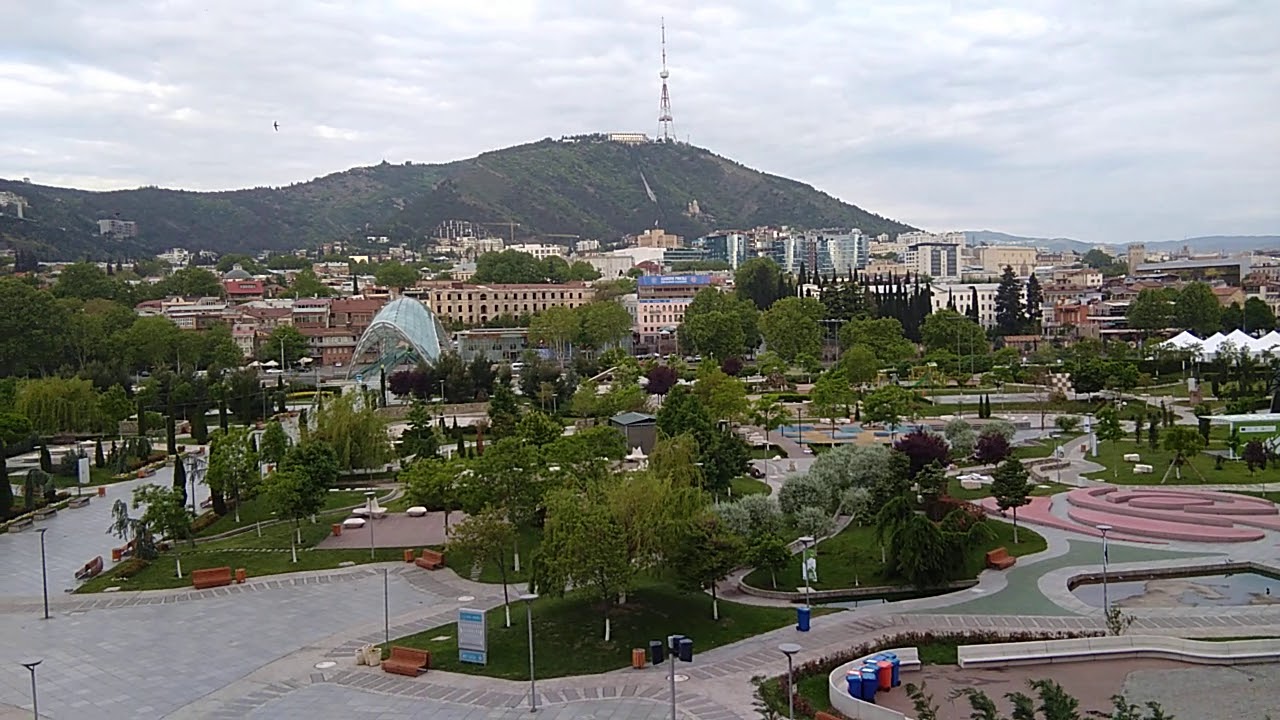 Sweet Escape Tbilisi, Georgia: Peace Bridge and the park.