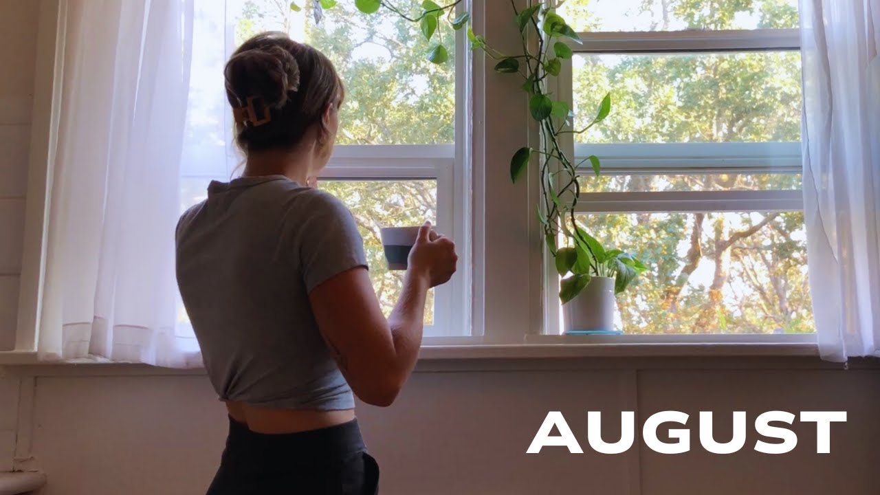 Sweet days baking bread, exploring the coast mountains and enjoying the last bits of summer.