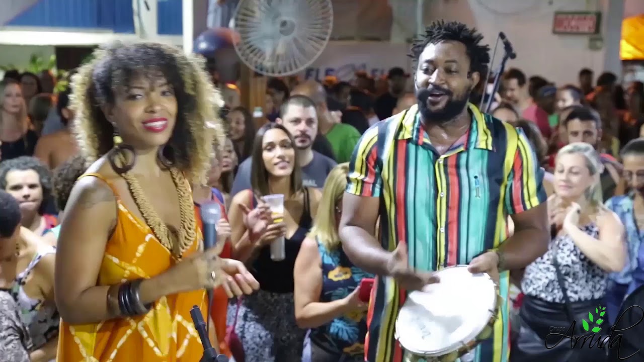 GRUPO ARRUDA CANTA BETH CARVALHO - POUT POURRI SUCESSOS | Grupo Arruda