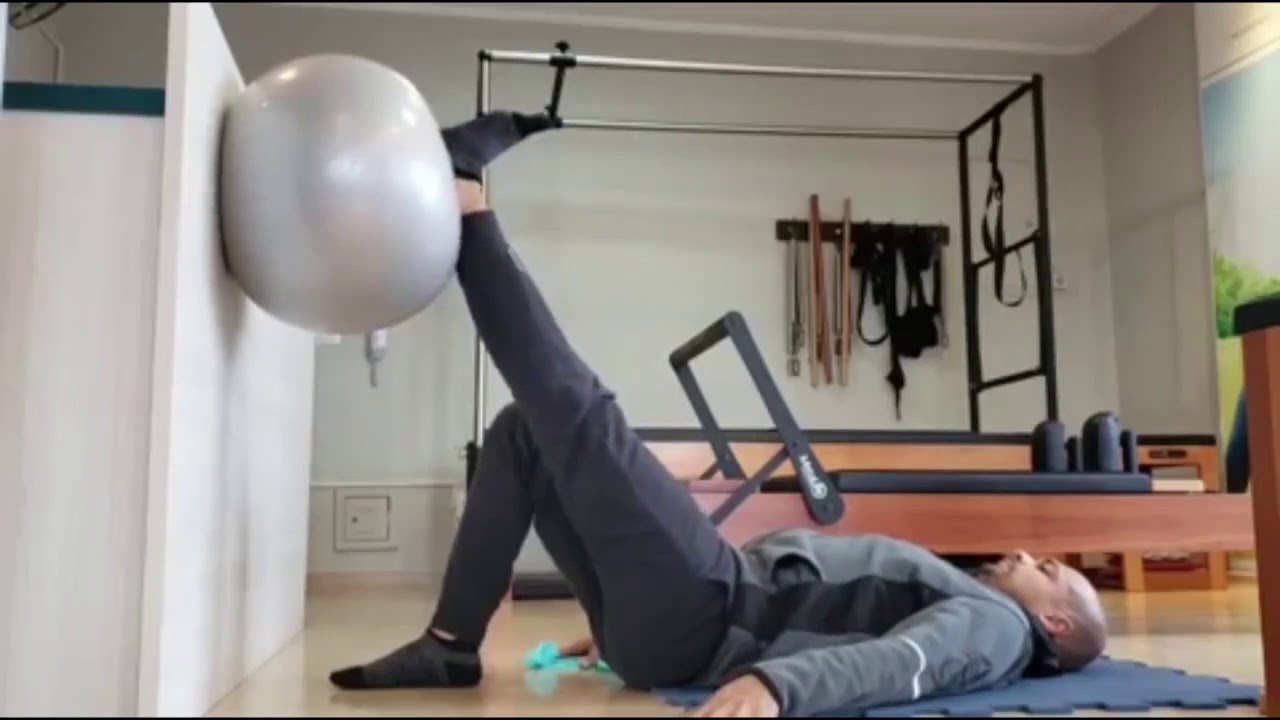 Exercícios com Bola para Fortalecimento do Joelho