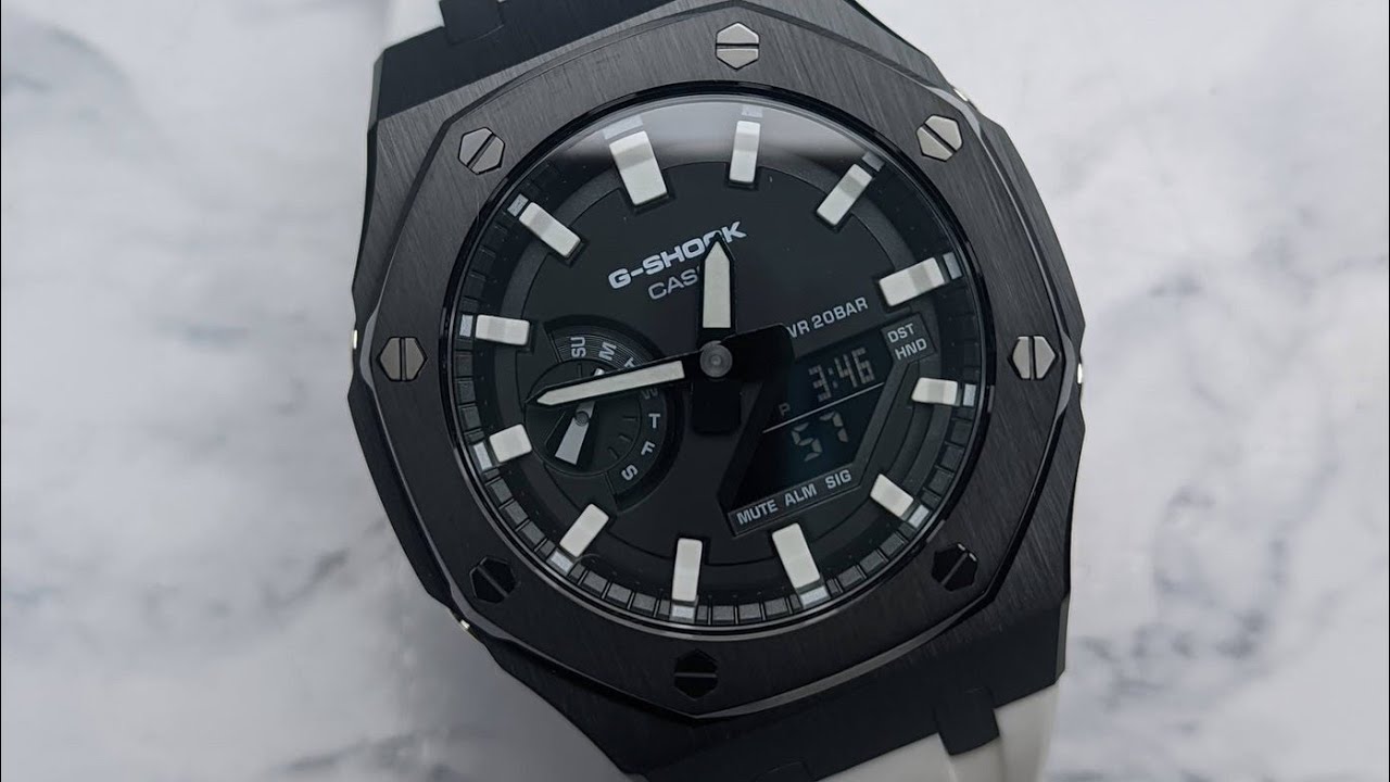 Unboxing the Panda White Casioak Mod - Casio G Shock (GA-2100) Review