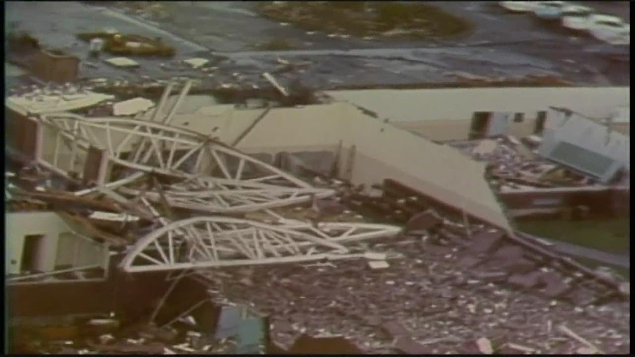 KGW Vault: 1972 Vancouver tornado