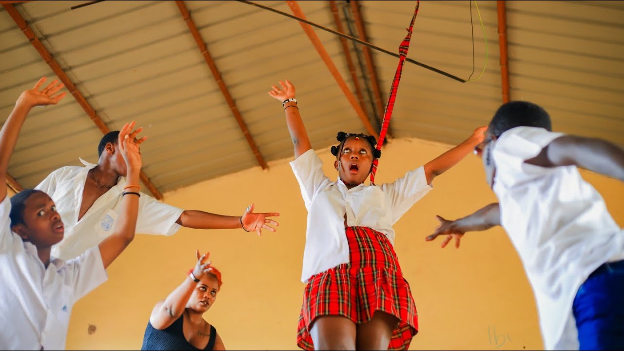 DANIZZO COMEDY:HIGH SCHOOL LIFE S4 EP05: DANIZZO NA MICHOU BYAKOMEYE CYANE
