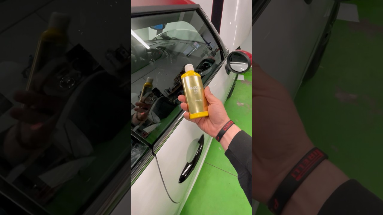 Come pulire a fondo i vetri dell&rsquo;auto #cardetailing #detailing #carcare #autodetailing #automotive