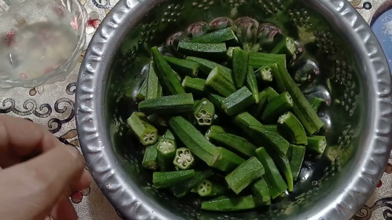 Dhaba Style Bhindi Masala 