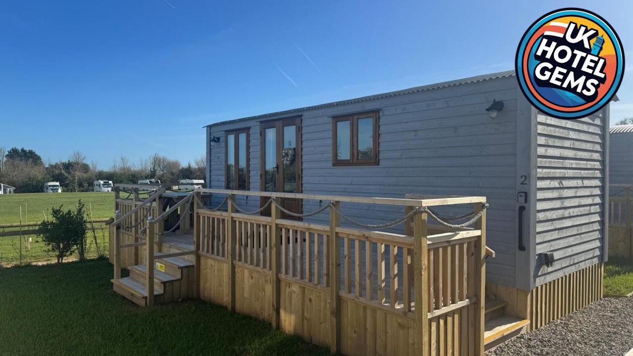 Shepherd hut | Torquay, United Kingdom | Hotel Review ⭐