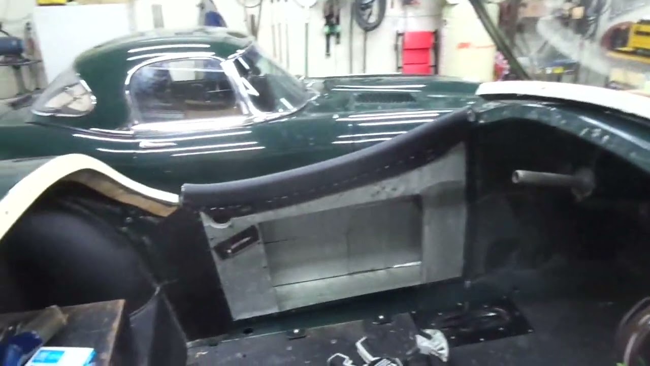 Jaguar XK120 XK140 OTS crash roll installation