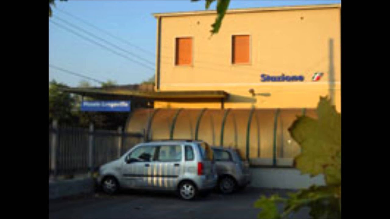 Annunci alla Stazione di Pizzale Lungavilla