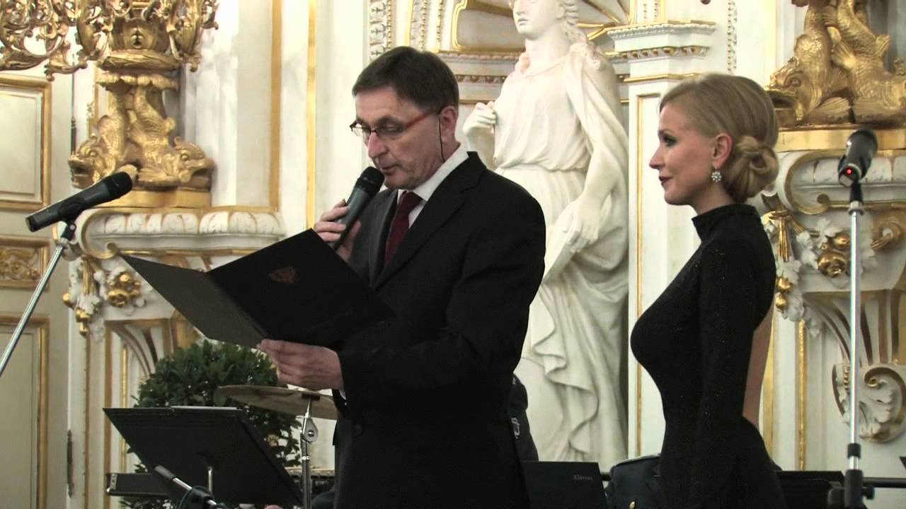 19.REPREZENTAČNÍ PLES HRADNÍ STRÁŽE 2012