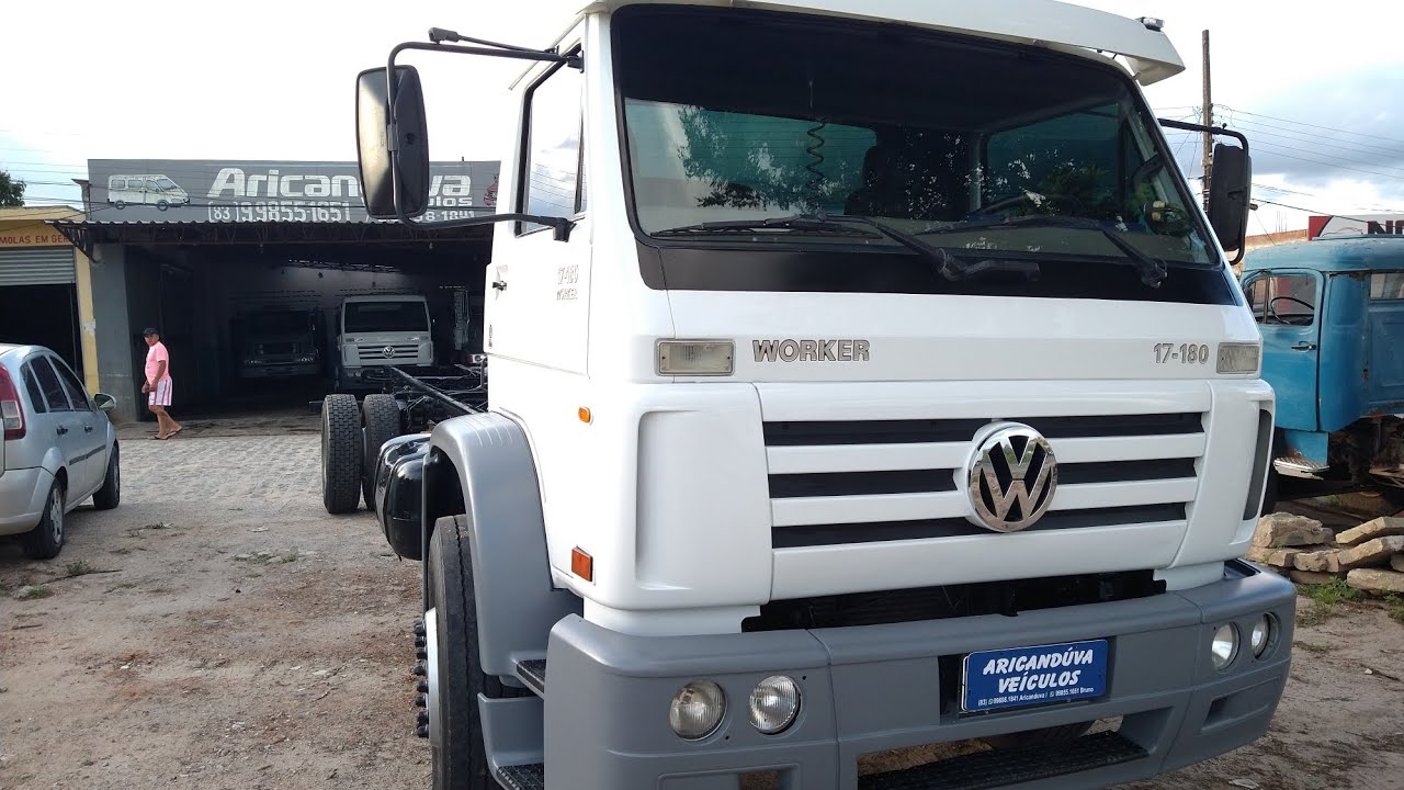 VW 17-180 Worker 2010