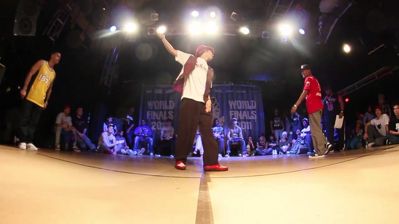KITE vs BIONIC - UK Champs Popping Quarter Final 2011