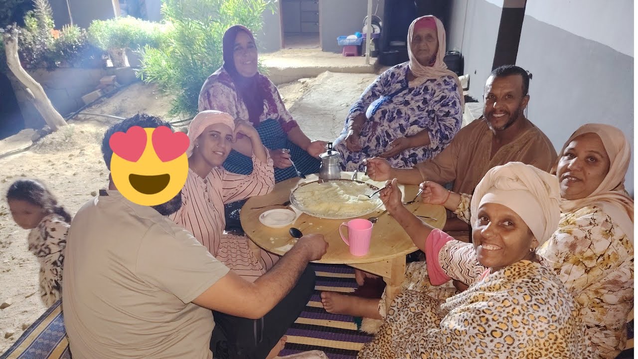 دعواتكم مع ختي خديجة بشيفاء🤲 الله يخليلي العائلة ديالي كبيرة الله ينصرنا ياربي 