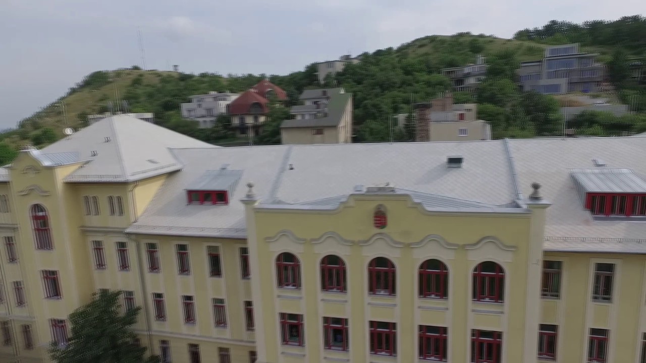 Arany-Juniális_Sashegyi Arany János Általános Iskola és Gimnázium - Budapest