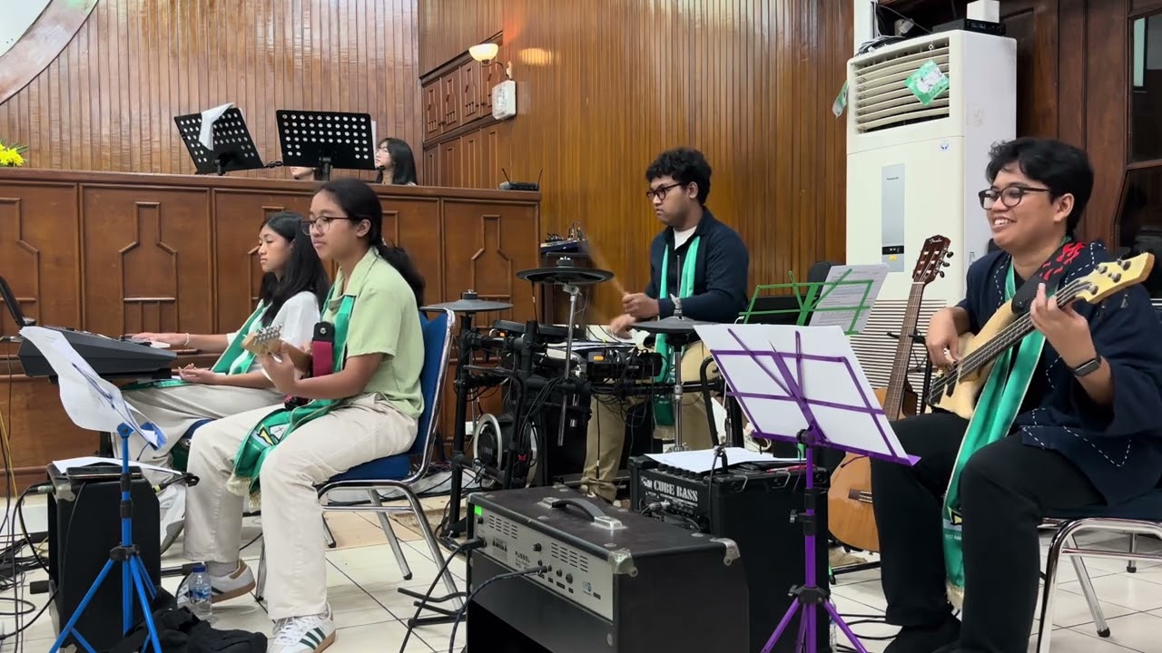 PKJ 147:1-2 “DI SINI AKU BAWA, TUHAN” (Band duA  - Rumah Musik GKJ Eben-Haezer)