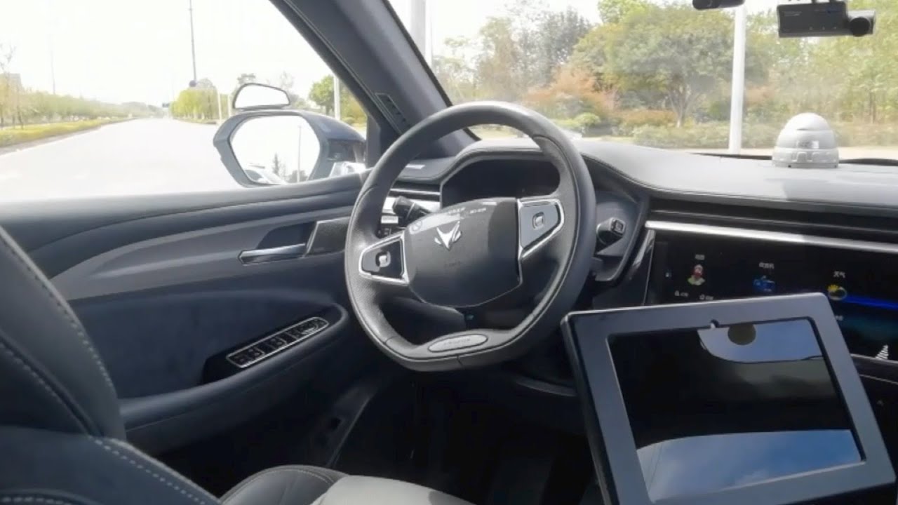 China's first driverless ride-hailing service launched in Chongqing