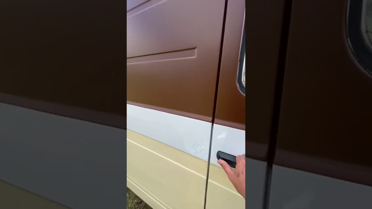 Mercedes 508d 77' Restauration + VanConversion