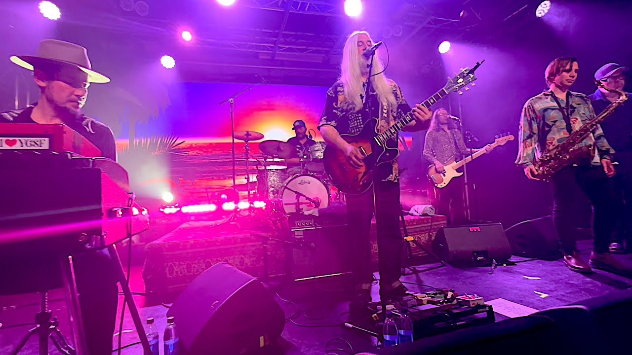 YOUNG GUN SILVER FOX - LONG WAY BACK - live Stockholm 17 Jan 2026