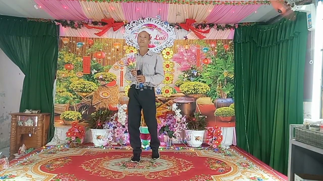 Bài hát Bông mua tím sáng tác Hà Phương Hoàng Mỹ thực hiện 