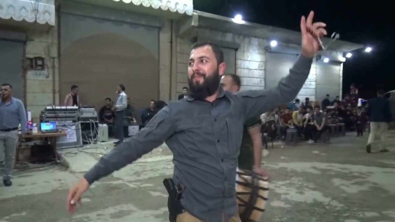 حسين العيسى يقدم حنة  محمد الحاج  محمود الاحمد افراح اهالي اخترين الجزء الاول