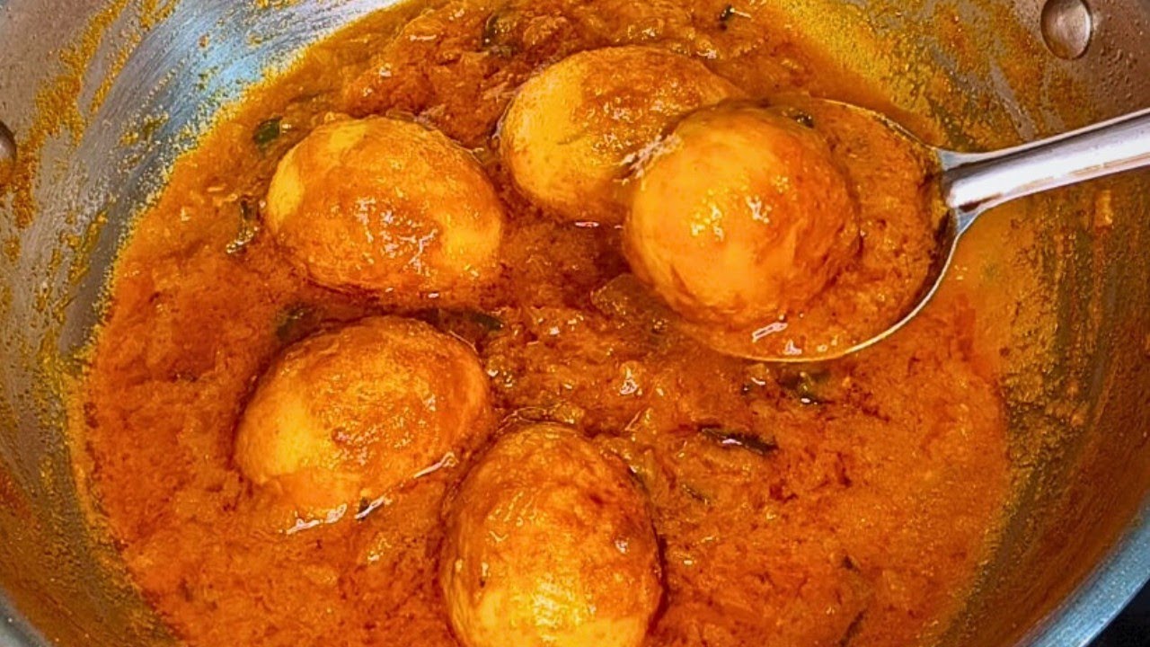 Andhra Style Egg Curry | Spicy Egg Masala | Easy Side Dish for Rice & Roti
