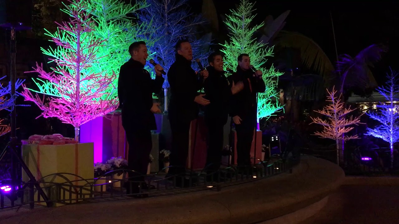 The Moontones Perform Christmas Carols at Downtown Disney/Disneyland