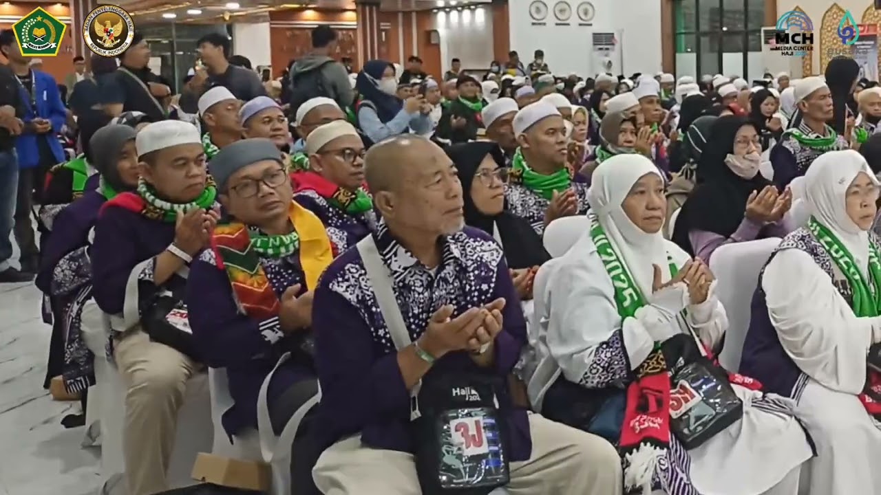 Kedatangan Jemaah Haji Kloter BDJ 01 Debarkasi Banjarmasin, Ahad (15/06/2025)