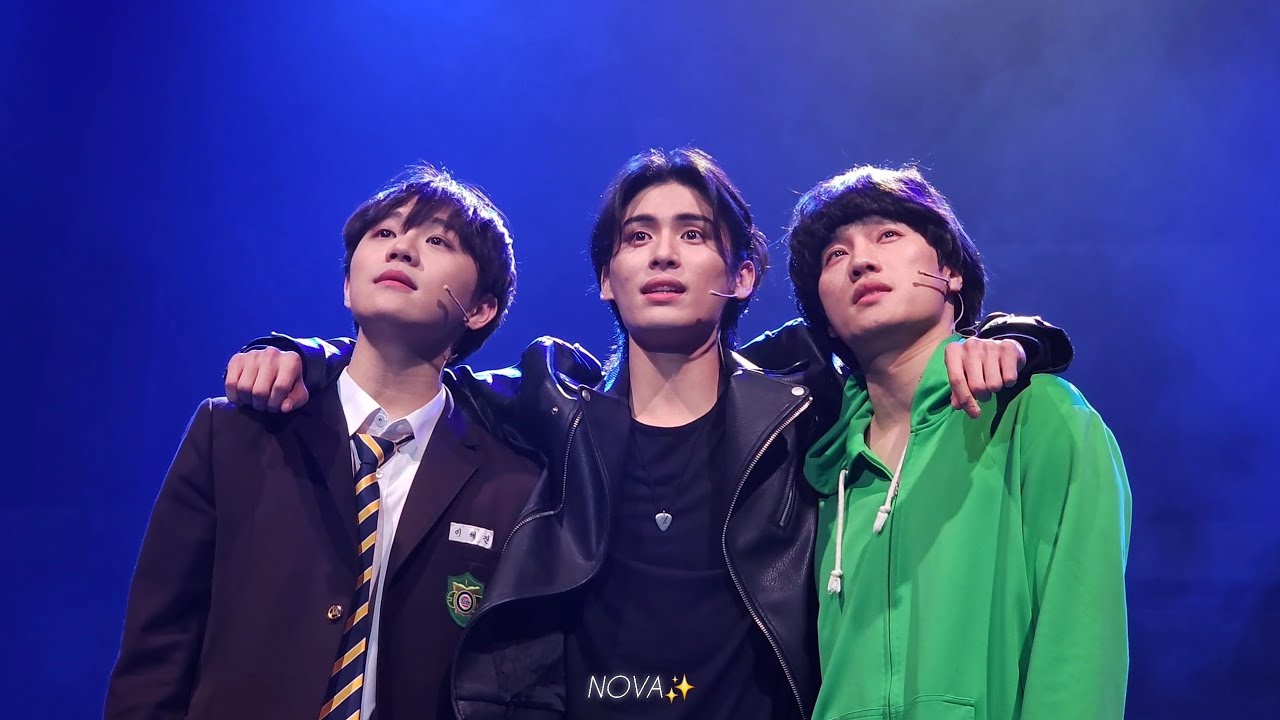 230330_은밀하게 위대하게_평범한 나라 평범한 집 평범한 나_유태양 F
