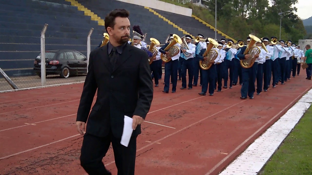 Lyra Santana de Parnaíba   28 Caieiras 2017   Brasília Dobrado