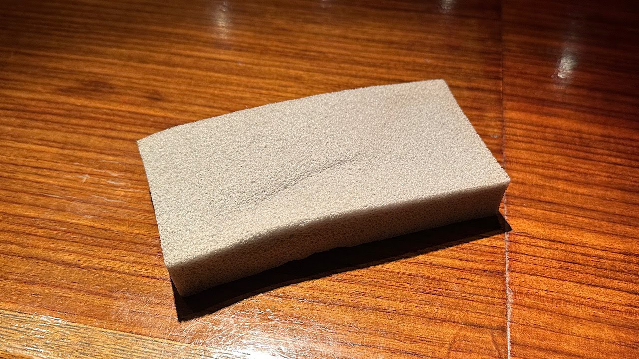 グラスを洗うにはコレ！一流BARで愛用する魔法のスポンジ