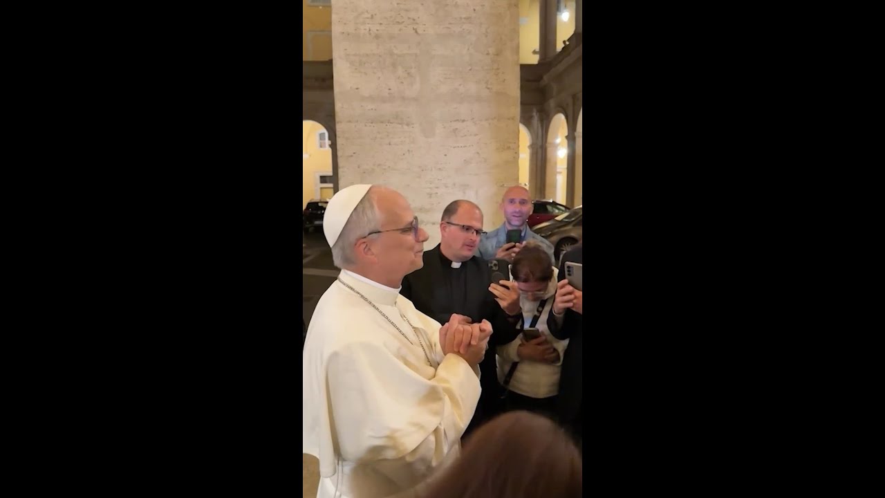 POPE LEO XIV GIVES GREETING AND BLESSING JUST HOURS AFTER BEING ELECTED