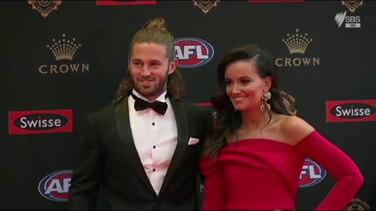 2016 Brownlow Medal - Live Abby Dinham