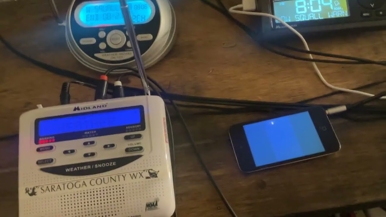 Self activateing 4 weather radios