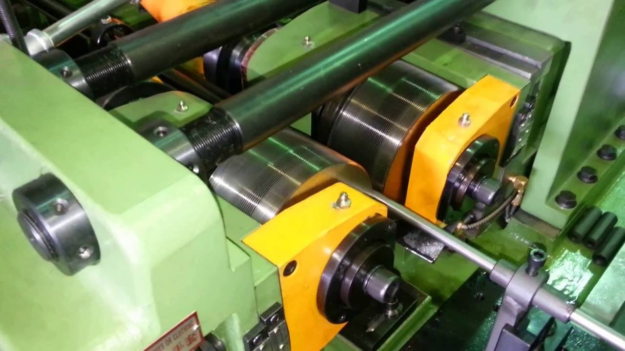 Unistrong’s Threaded bar ( rod) thread rolling machine.