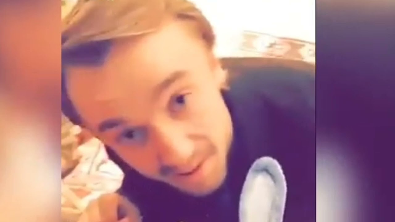 Tom Felton behind the scenes in the Flash