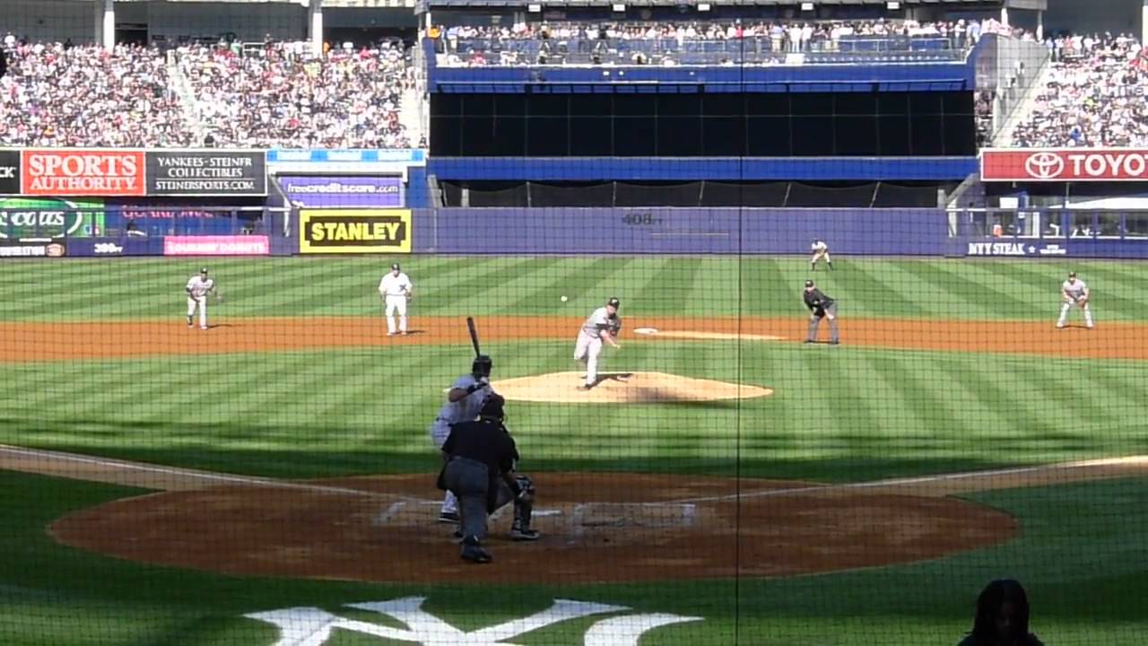 Derek Jeter   SAC FLY TO CF