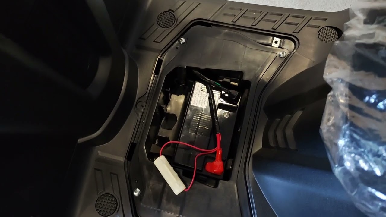 Vento Smart 3 50cc. Отключил штатную сигнализацию.