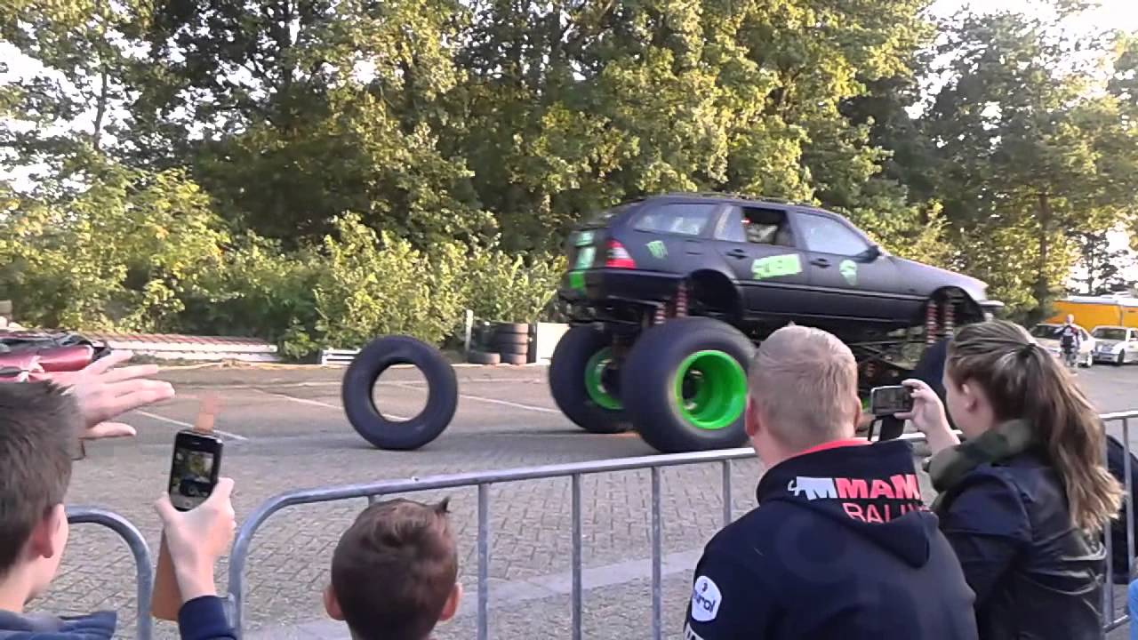 Stunt Movie Production's MONSTER ACTION!