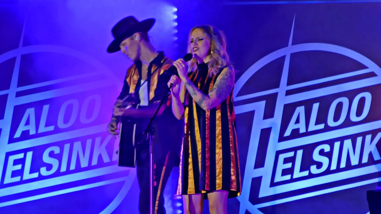Haloo Helsinki! - Piilotan mun kyyneleet - Seinäjoki, Stadionfest 2021