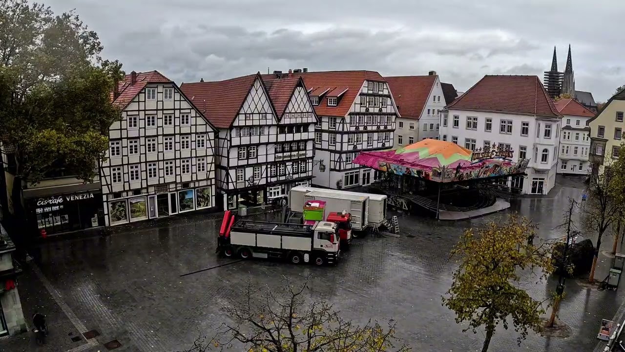 Kirmesaufbau Markt 28.10.2025 