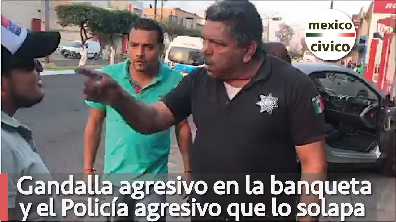 Se estaciona en la banqueta y el Policía lo solapa | Poder Anti Gandalla